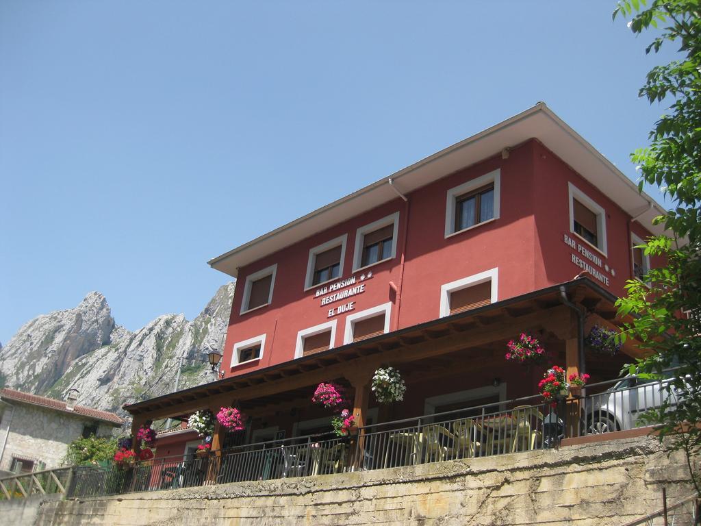 Hostal El Duje Tielve Стая снимка