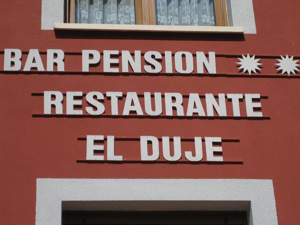 Hostal El Duje Tielve Екстериор снимка